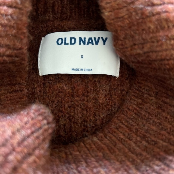 OLD Navy Knit Sweater in Brown (Small) - Picture 2 of 5